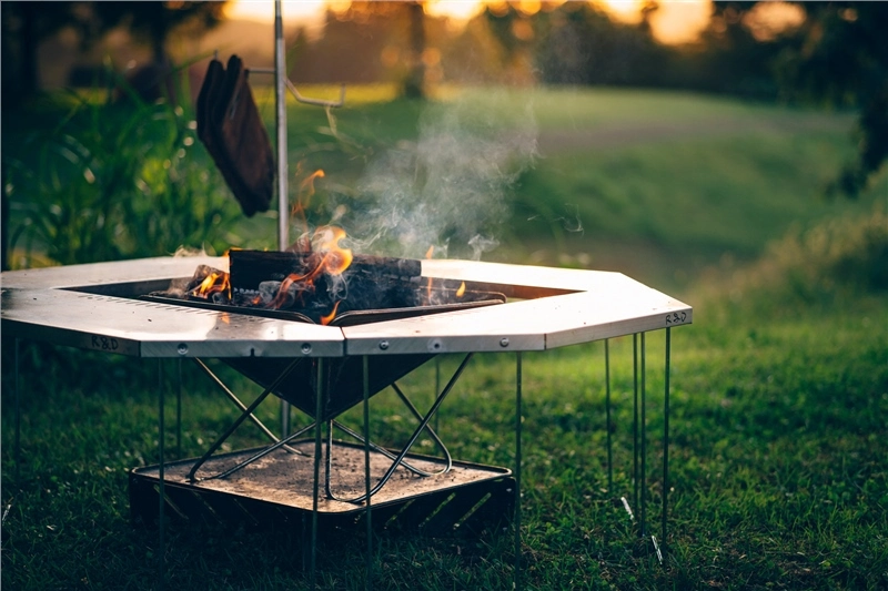 Snow Peak Fireplace Base Plate Stand L/M 2 Snow Peak Fireplace Base Plate Stand L/M - Image 2