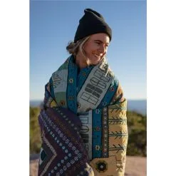 Kelty Jeanie's Magic Carpet Blanket - Stormy Blue/Jeanie 15 Kelty Jeanie's Magic Carpet Blanket - Stormy Blue/Jeanie -Cheap Awning Store 33618 7