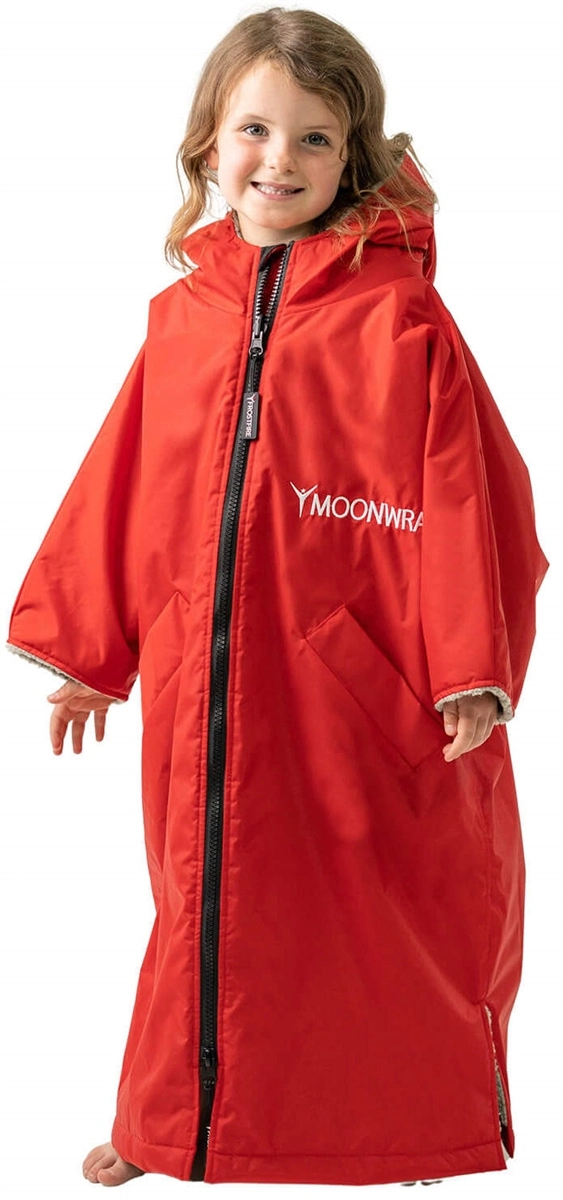 Frostfire Moonwrap Kids Changing Robe - Crimson Red - XS - Age 5-8 10 Frostfire Moonwrap Kids Changing Robe - Crimson Red - XS - Age 5-8 - Image 10