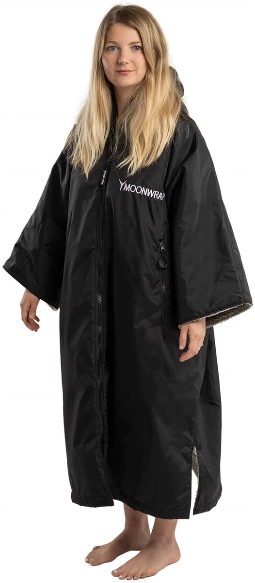 Frostfire Moonwrap Short Sleeve Changing Robe - Black - One Size 7 Frostfire Moonwrap Short Sleeve Changing Robe - Black - One Size - Image 7