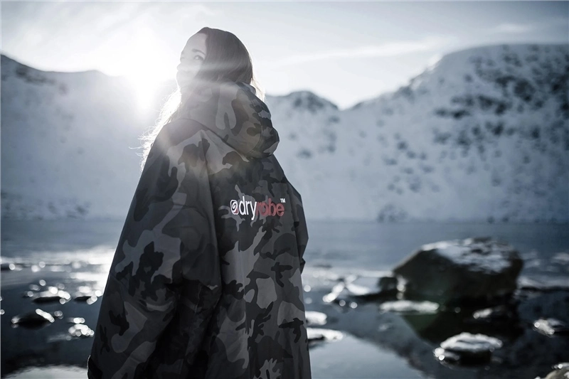 Dryrobe Advance Long Sleeve Changing Robe - Black Camo/Black - Small 2 Dryrobe Advance Long Sleeve Changing Robe - Black Camo/Black - Small - Image 2