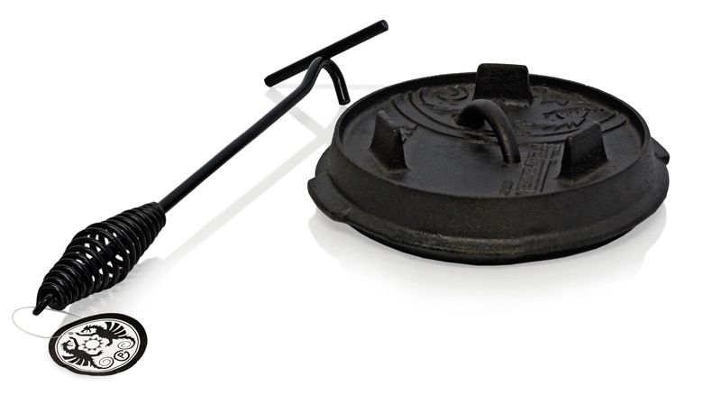 Petromax Dutch Oven Lid Lifter 2 Petromax Dutch Oven Lid Lifter - Image 2
