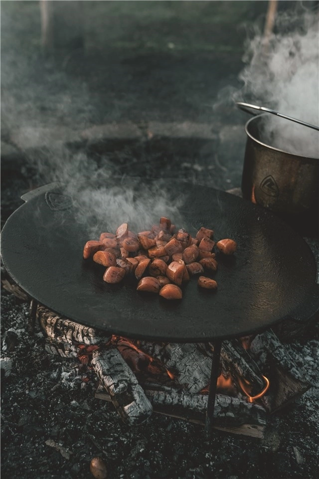 Robens Bighorn 3 Legged Pan 2023 2 Robens Bighorn 3 Legged Pan 2023 - Image 2