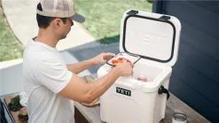 Yeti Roadie 24 Cool Box - Navy -Cheap Awning Store 34893 11